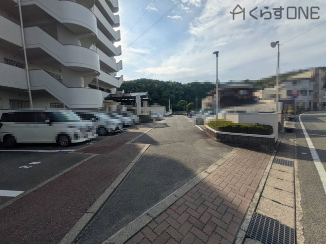 【駐車場】 | エメラルドマンション西今宿