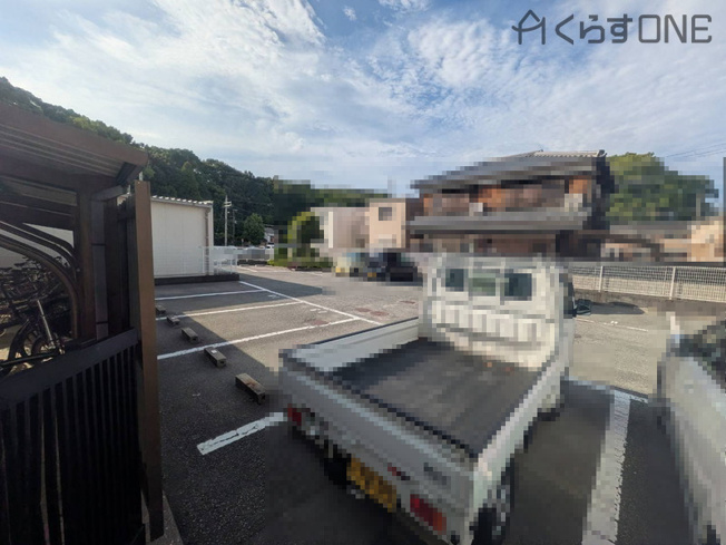 【駐車場】 | エメラルドマンション西今宿