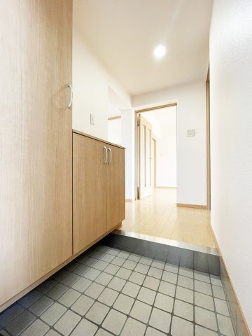 第1コーポ浜田の玄関