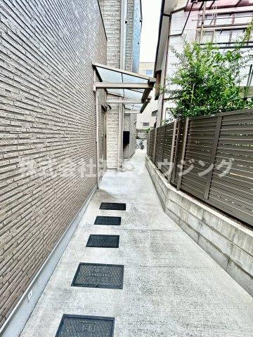 アート垂水町のエントランス