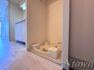 【設備】 | プレサンス千種アイル | 洗濯機置き場です