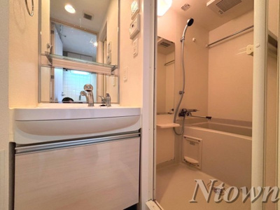 【洗面所】 | プレサンス千種アイル | ゆったりとスペースのある洗面所