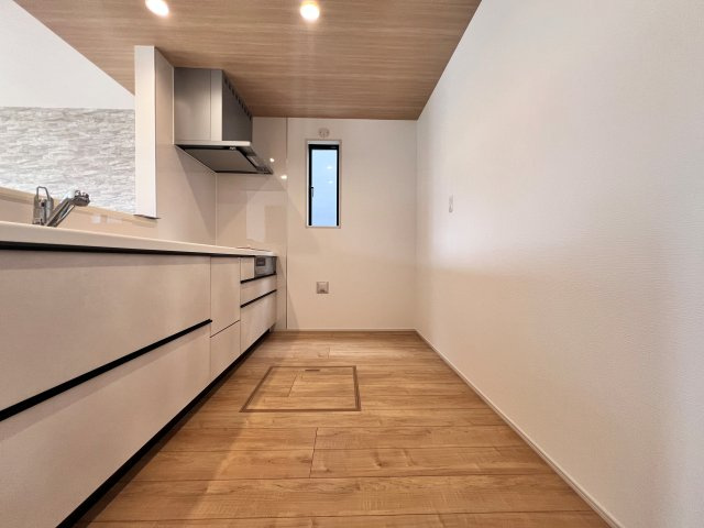 郡山市片平町釜場　新築分譲住宅　1号棟の内装