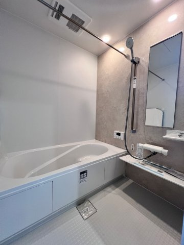 郡山市片平町釜場　新築分譲住宅　1号棟の浴室