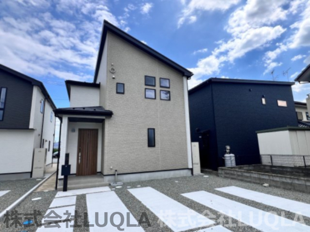 郡山市片平町釜場　新築分譲住宅　1号棟の外観パース