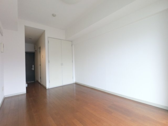 PLENDY西船橋の洋室