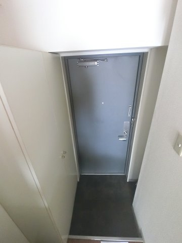 PLENDY西船橋の玄関