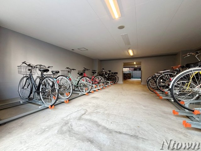 【その他共用部分】 | プレサンス広小路通今池 | 駐輪場です