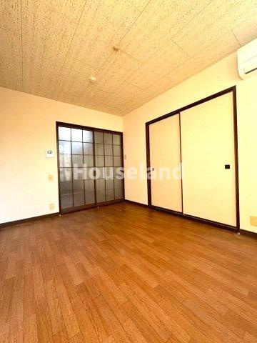 グリーンゲーブルスの洋室