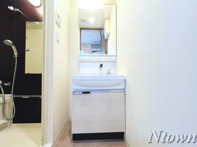 【独立洗面台】 | プレサンス桜通ベルノ | 独立洗面台、朝の身支度には欠かせません
