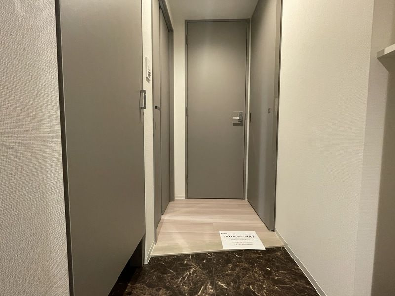 ウェルスクエア高井戸東の玄関