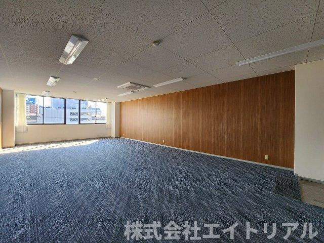東祥ビルの内装