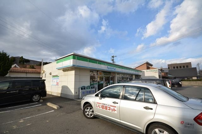 【周辺】 | ハイム恵里 | ファミリーマートまで180m