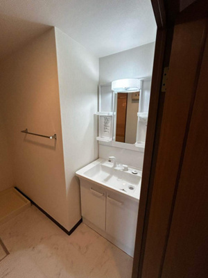 【独立洗面台】 | 藤和ハイタウン企救丘駅前Ⅱ | 使いやすい独立洗面台です