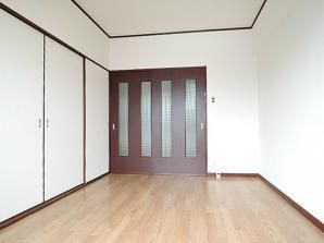【居間・リビング】 | ニューサンリバー小倉 | 同建物別部屋 現況優先