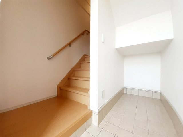 【玄関】 | エスカーザ | 玄関です