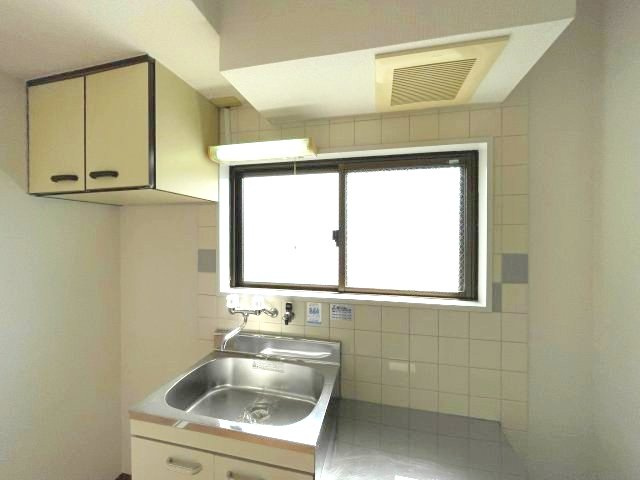 エクセル上島頭のキッチン