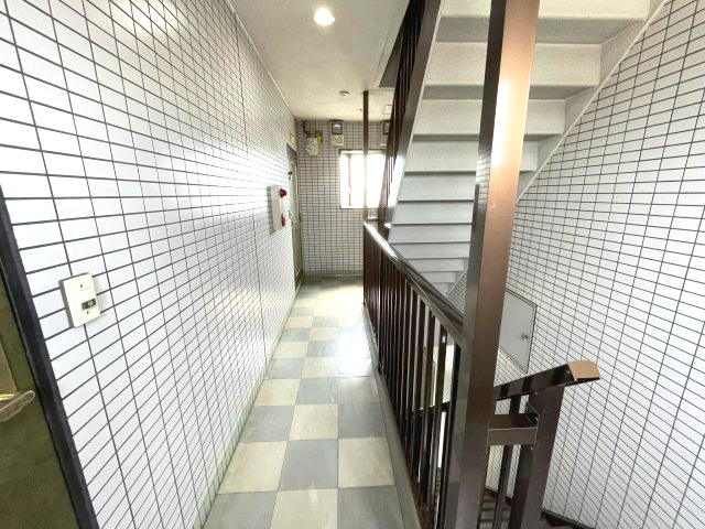 エクセル上島頭のロビー