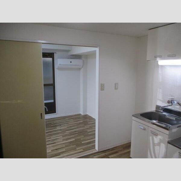 サン・レントコーポの内装