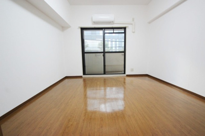 【洋室】 | フォレスト106