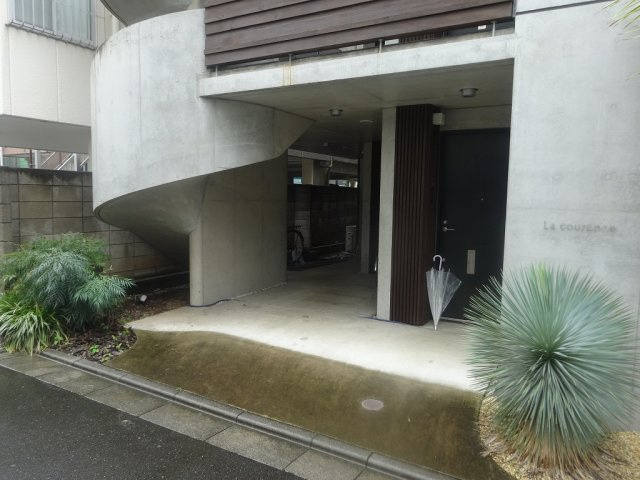 ラ・クローネのエントランス