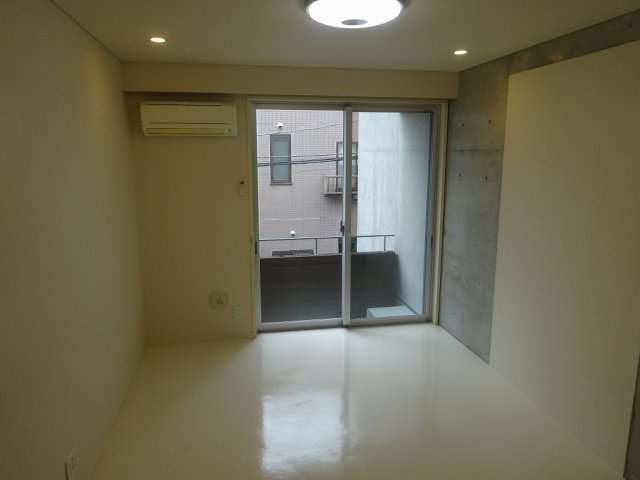 ラ・クローネの居間・リビング