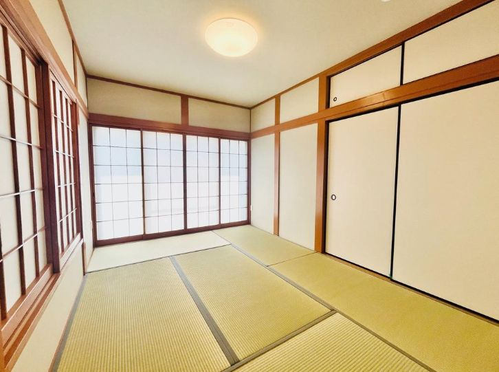 厚木市上荻野　中古戸建の和室|和室があれば、来客や子供用のスペースとして活躍します
