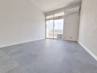 クロス・床新品です♪