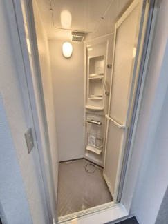 シャワールーム新品です♪