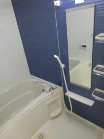 プティ　ボヌールの浴室