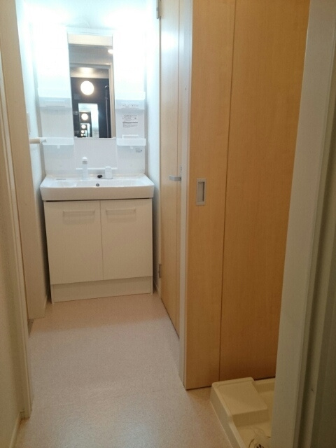 セレーノＢの洗面所