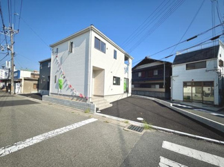【前面道路含む現地写真】