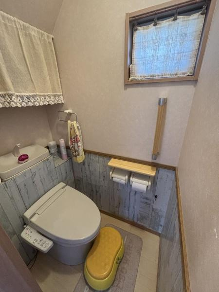 岡崎市美合新町・中古戸建のトイレ|1階暖房便座・ウォシュレット付き！