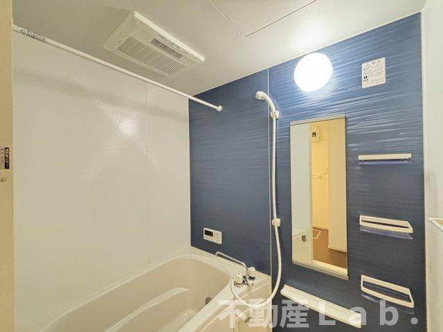 ＮＥＷＣＩＴＹ六番館の浴室