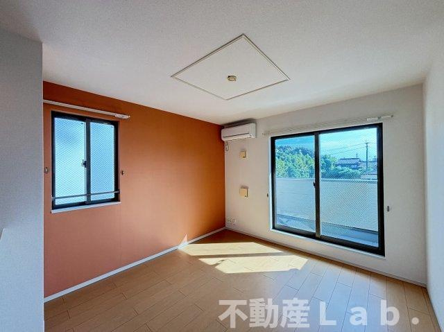 ＮＥＷＣＩＴＹ六番館の居間・リビング