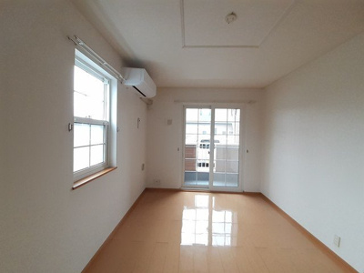 【居間・リビング】 | サニーヒルズＡ | 使いやすいリビングです