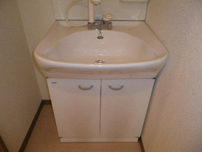  | キャピタル・ライフ