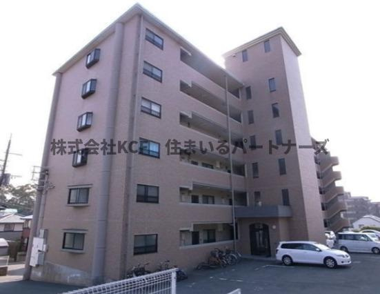 グランドヒル野中の外観