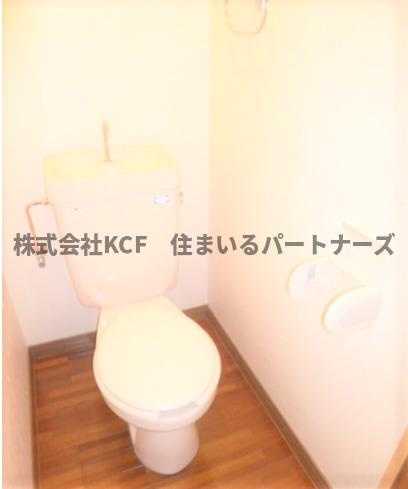グランドヒル野中のトイレ|ゆったりとした空間のトイレです