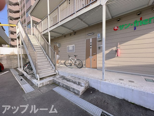 サン・friends朝日の駐車場