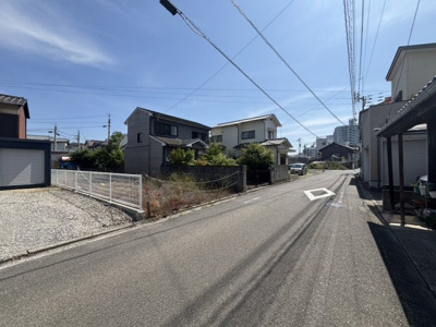 【前面道路含む現地写真】 | 売地　中須賀3丁目