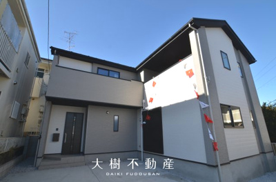 【外観】 | 座間市緑ケ丘4丁目　新築戸建て　全1棟【仲介手数料無料】 | 建物完成しました！！内見可能です♪