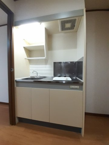 フロンテージのキッチン|1口コンロ付のキッチンです♪