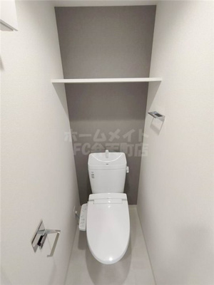 【トイレ】 | アドバンス大阪ベイココナ | 清潔感のあるトイレです