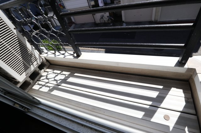 カスカータタルミのバルコニー