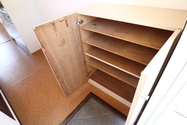 カスカータタルミの内装