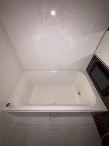 プレジオ日暮通の浴室