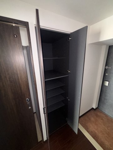 プレジオ日暮通の収納