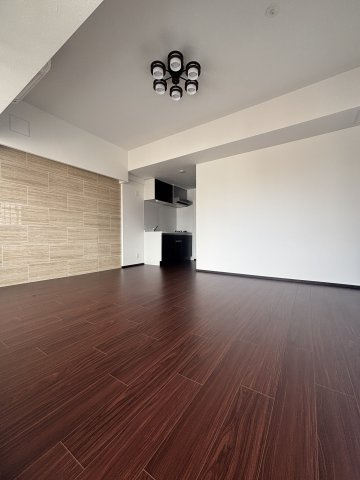 プレジオ日暮通の居間・リビング