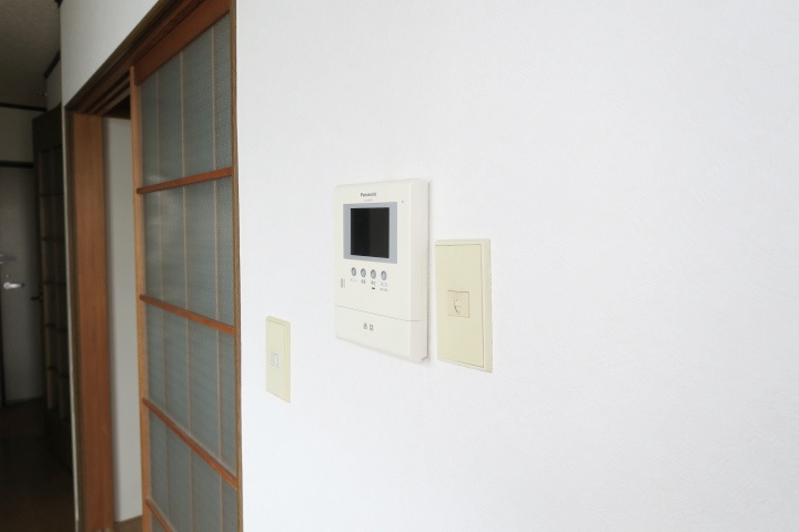 領家プリンスのセキュリティ|別号室の参考写真です。